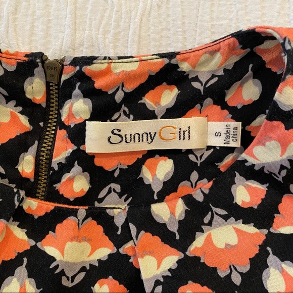 ModCloth Retro-Inspired Patterned Dress - Picture 4 of 9